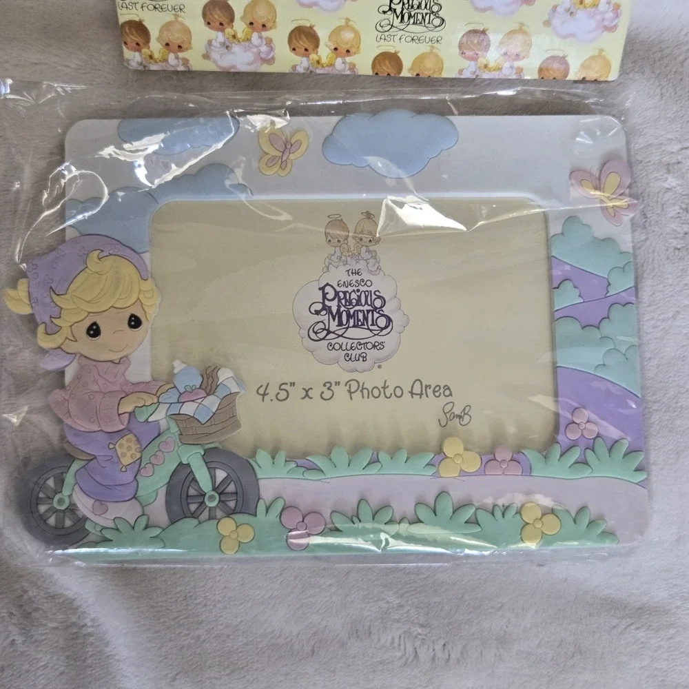 Precious Moments Vinyl Photo Frame 118520 w/Box 4.5x 3